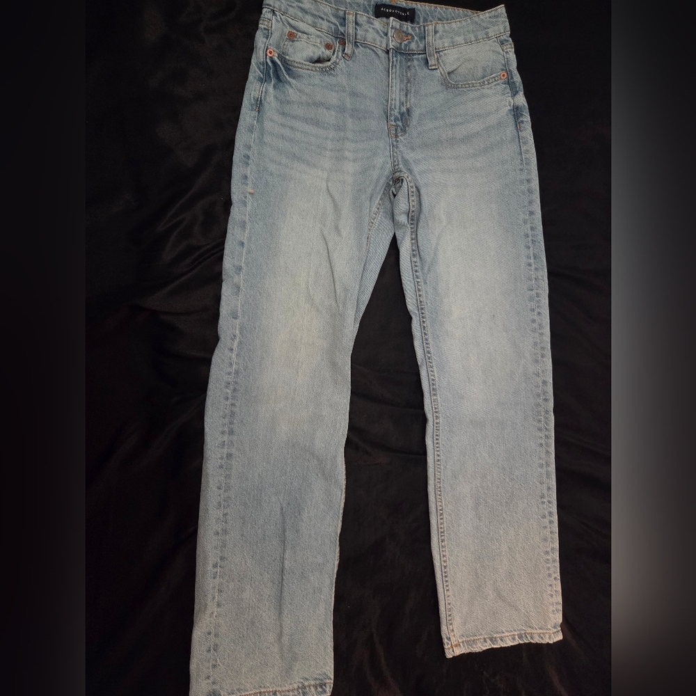 Aeropostale Low Rise 90s Baggy Jeans – Size 0 Regular – Light Wash
